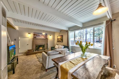 2575 Bertha Ave, South Lake Tahoe, CA 96150-2934