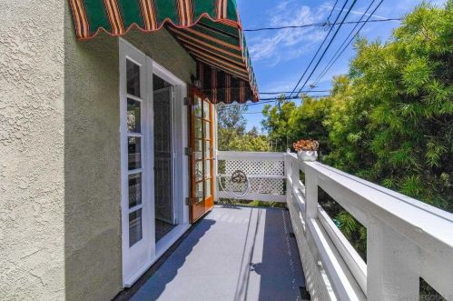 3616 10 St, Long Beach CA  90804-5050 exterior