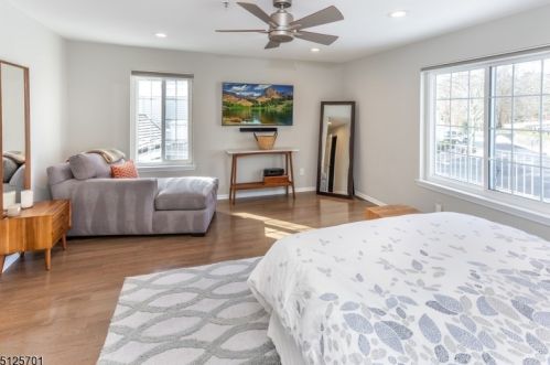 291 Riveredge Dr, Chatham Township NJ  07928-3104 exterior