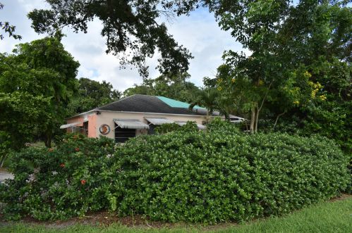 5580 20th St, Vero Beach FL  32966-4631 exterior