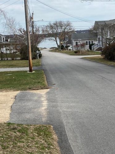 56 King Philip Rd, South Kingstown, RI 02882-1130