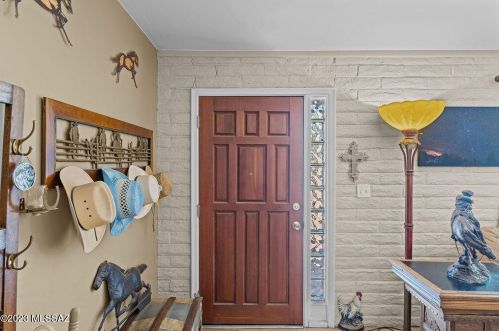 1066 Abrego Dr, Green Valley AZ  85614-3640 exterior