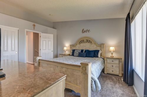 4920 Idalia St, Denver CO 80239-5636 exterior