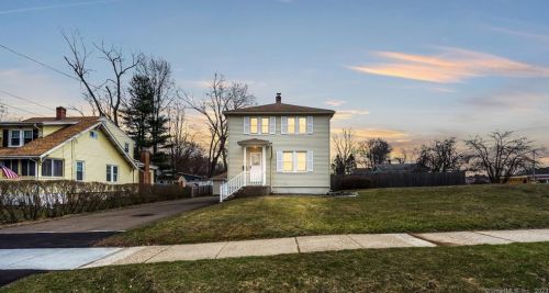 10 Tyler St, Bloomfield, CT 06002-3109