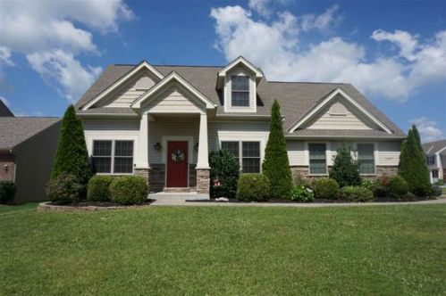1047 Hunterallen Dr, Florence, KY 41042-7932