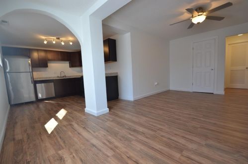 361 Locust St, Valpo IN  46383-5887 exterior