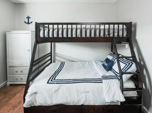 2507 37 St, Galveston TX  77550-7543 exterior