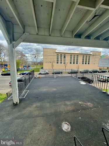 1115 Chelten Ave, Philadelphia, PA 19138-1821