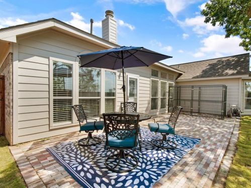 5064 San Jacinto Dr, Fort Worth TX 76137-5537 exterior