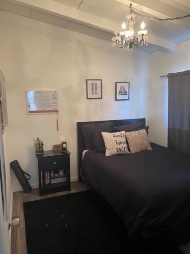 1218 Holly Dr, Lodi CA 95242-2422 exterior