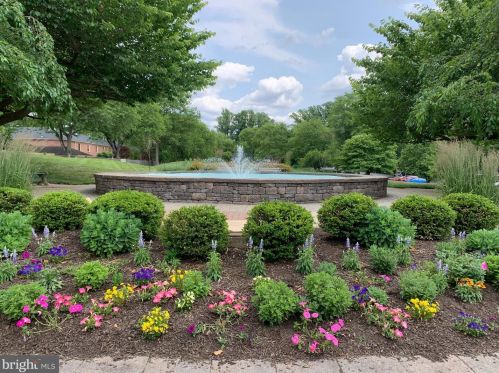 184 Albemarle Dr, Blue Bell, PA 19422-1129