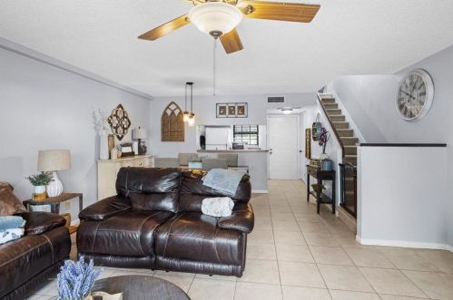 11612 11th St, Hollywood FL 33026-3837 exterior