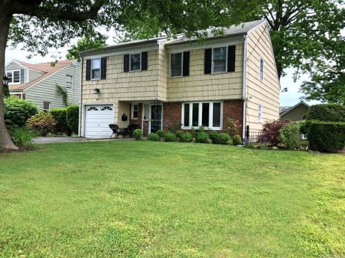 71 Windsor Rd, Rye Brook, NY 10573-2118