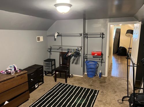 1230 35, Milwaukee WI 53215-1433 exterior