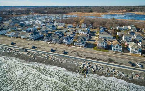 809 Ocean Blvd, Hampton NH  03842-3016 exterior