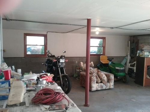 15 Maplewood Dr, Middletown NY  10940-6689 exterior