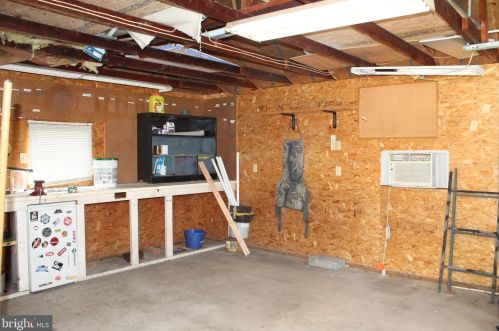 9657 Randall St, Laurel DE  19956-4314 exterior