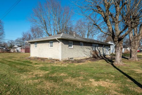 128 Hamilton Ave, Hebron OH  43025-7014 exterior
