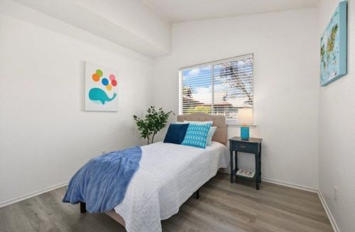 512 Silver Tree Ct, Rio Linda CA  95673-2247 exterior