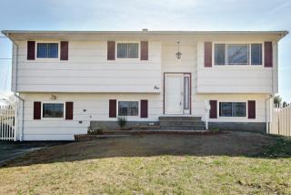 1 Lehigh Ln, Middlesex NJ  08846-1236 exterior
