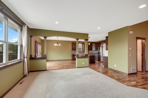 4814 Grandview Ct, Minneapolis, MN 55421-4637