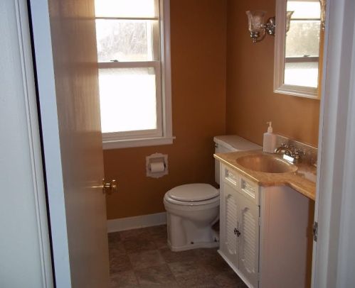 612 33rd St, Manitowoc WI  54220-4322 exterior