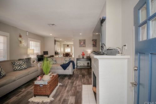 2501 Sierra Way, San Bernardino CA  92405-3549 exterior