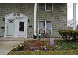 30 Carriage Path, Milford CT  06460-7539 exterior