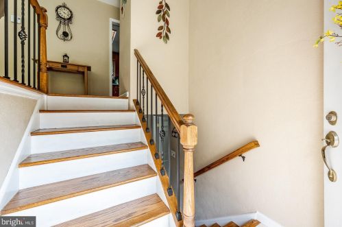 1566 Keim St, Pottstown, PA 19465-7676