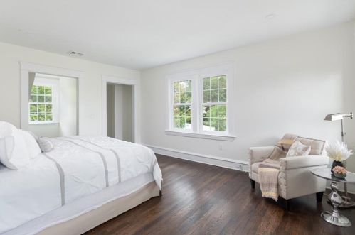 87 Woodbury St, Providence RI  02906-3509 exterior