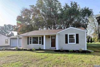 18 Greystone Rd, Carlisle, PA 17013-2605
