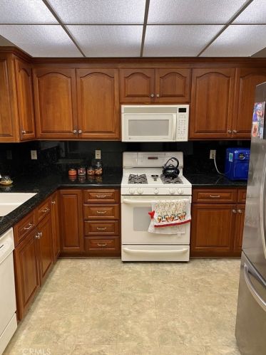 2509 180 St, Torrance CA  90504-5204 exterior