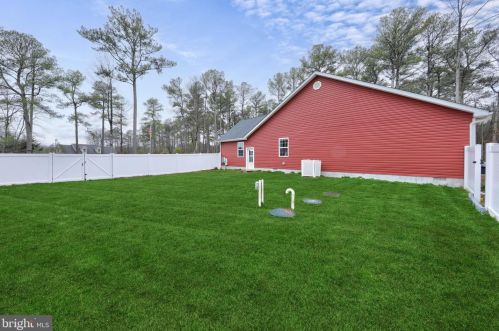 10241 Blacksmith Shop Rd, Farmington DE  19950-5035 exterior