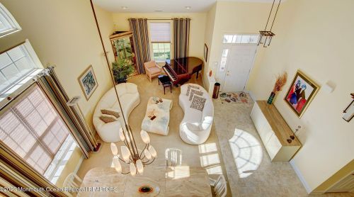 172 Huntington Dr, Jackson Twp NJ  08527-4789 exterior