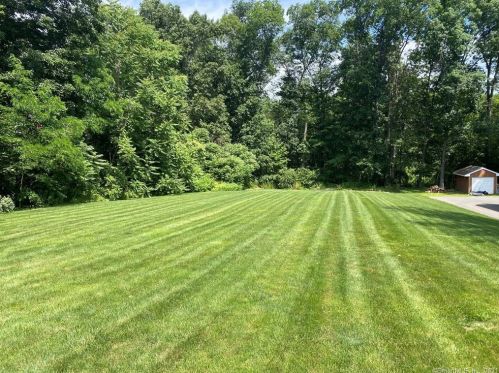 298 Scott Swamp Rd, Farmington, CT 06032-3116
