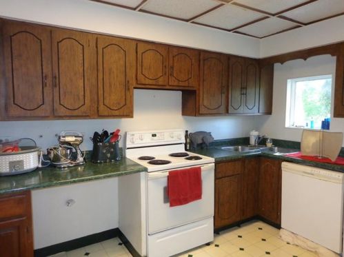 4033 Murray Ave, Pittsburgh PA  15217-2701 exterior