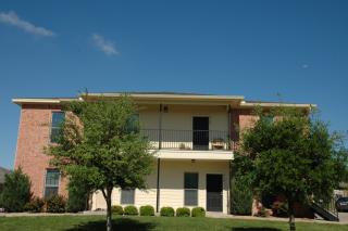 2102 Breezy Dr, Waco TX  76712-8000 exterior