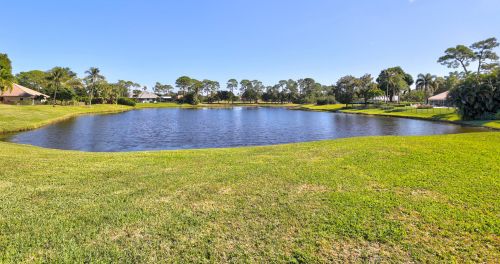 5215 Estates Dr, Delray Beach FL  33445-4385 exterior