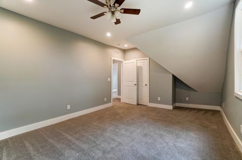 1822 Clarion Ave, Cincinnati OH  45207-1204 exterior