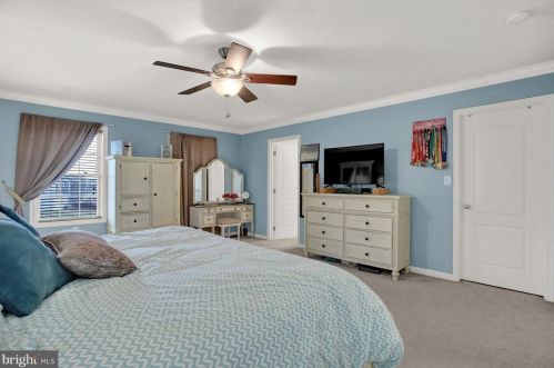 385 Thoroughbred Dr, York Haven PA  exterior