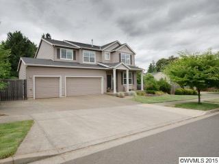 2111 Alex Ave, Salem, OR 97302-2196