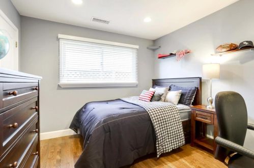 1532 Carmel Dr, San Jose CA  95125-1831 exterior