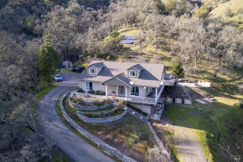 750 Boonville Rd, Ukiah CA  95482-9399 exterior