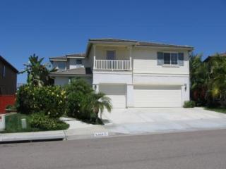 5306 Willow Walk Rd, Oceanside, CA 92057-1930