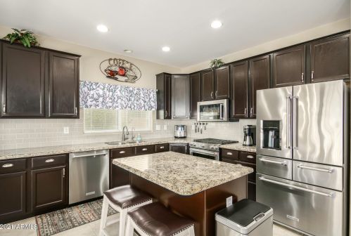 4571 Westchester Dr, Chandler, AZ 85249-7319