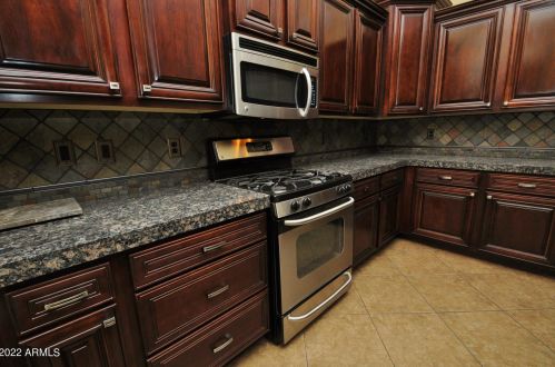 13505 Verde Ln, Avondale, AZ 85392-3562