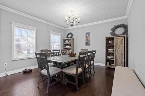 1350 Sandstone Dr, Mc Donald PA  15057-2592 exterior