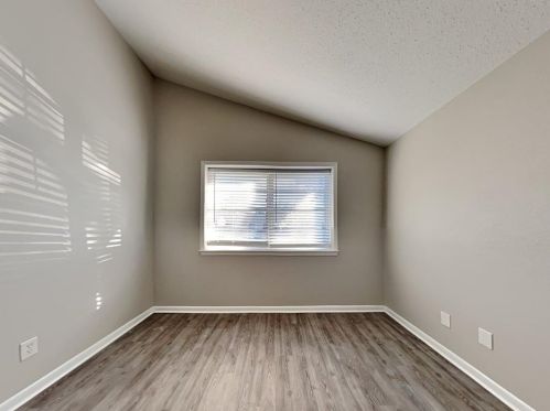 223 Crest Hill Dr, Conroe TX  77301-4051 exterior