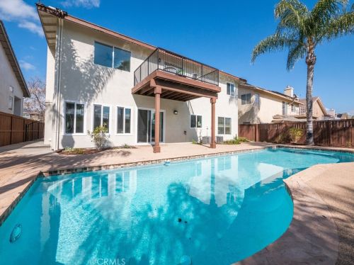 5 Ponte Sonata, Lake Elsinore CA  92532-0236 exterior