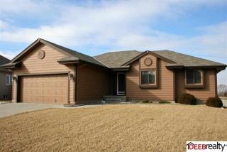 13804 47th St, Omaha, NE 68152-1132